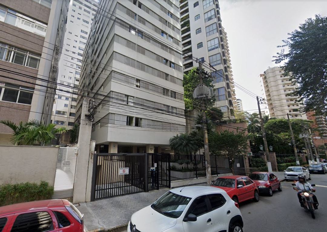 APTO RES. A. Ú. 105M² + 1 VAGA - JARDINS/SP