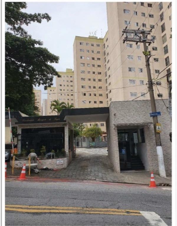 Apartamento com 61,485m² com vaga de garagem