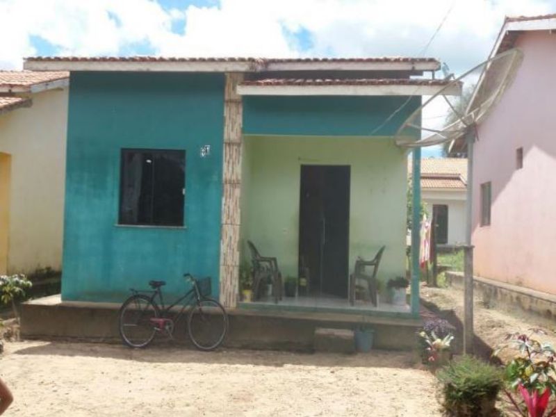 3379 - Casa, Residencial, A Definir, 2 dormitório(s), 1 vaga(s) de garagem