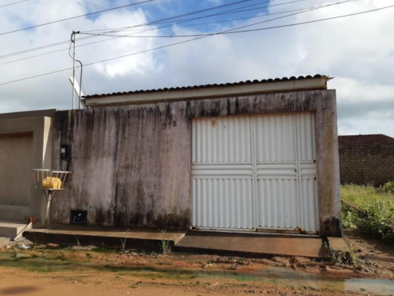 92998 - Casa, Residencial, 2 dormitório(s), 1 vaga(s) de garagem