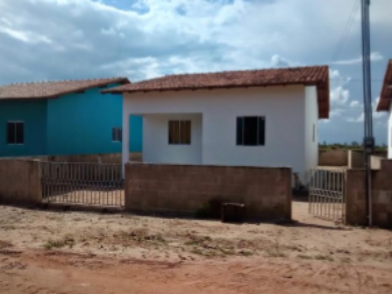 74030 - Casa, Residencial, 4 dormitório(s), 1 vaga(s) de garagem