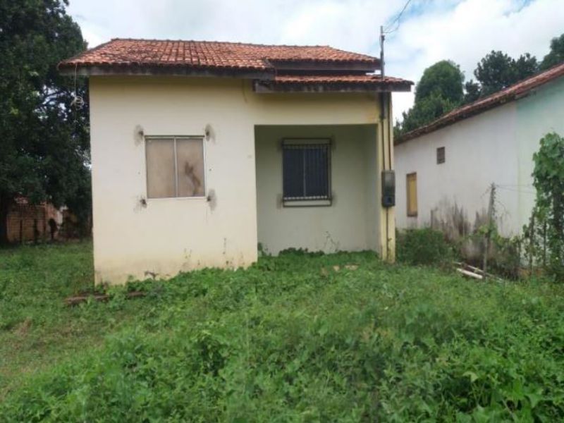 92239 - Casa, Residencial, 2 dormitório(s), 1 vaga(s) de garagem