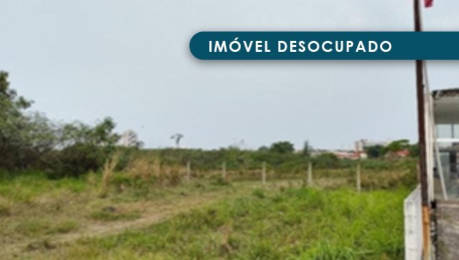 Foto - Terreno 24.995 m² - Granja dos Cavaleiros - Macaé - RJ - [1]