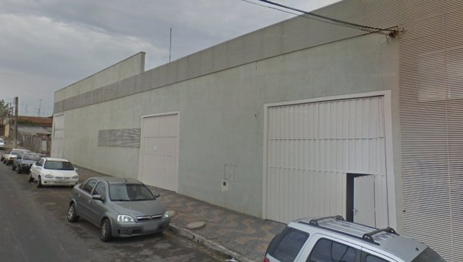 Foto - Imóvel Industrial 1.025 m² - Centro - Porto Ferreira - SP - [1]