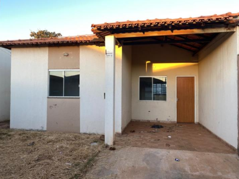 93761 - Casa, Residencial, 2 dormitório(s), 1 vaga(s) de garagem