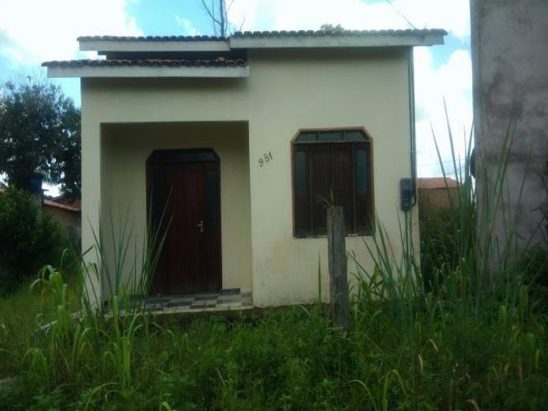 73424 - Casa, Residencial, 2 dormitório(s), 1 vaga(s) de garagem