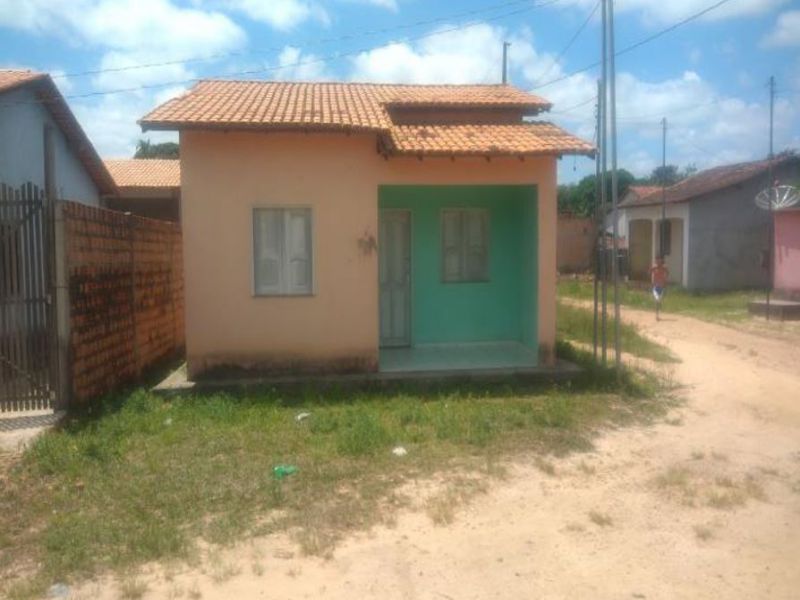 92304 - Casa, Residencial, 2 dormitório(s)